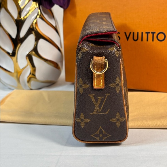 Louis Vuitton Recital Bag Sold - Picture 6 of 16